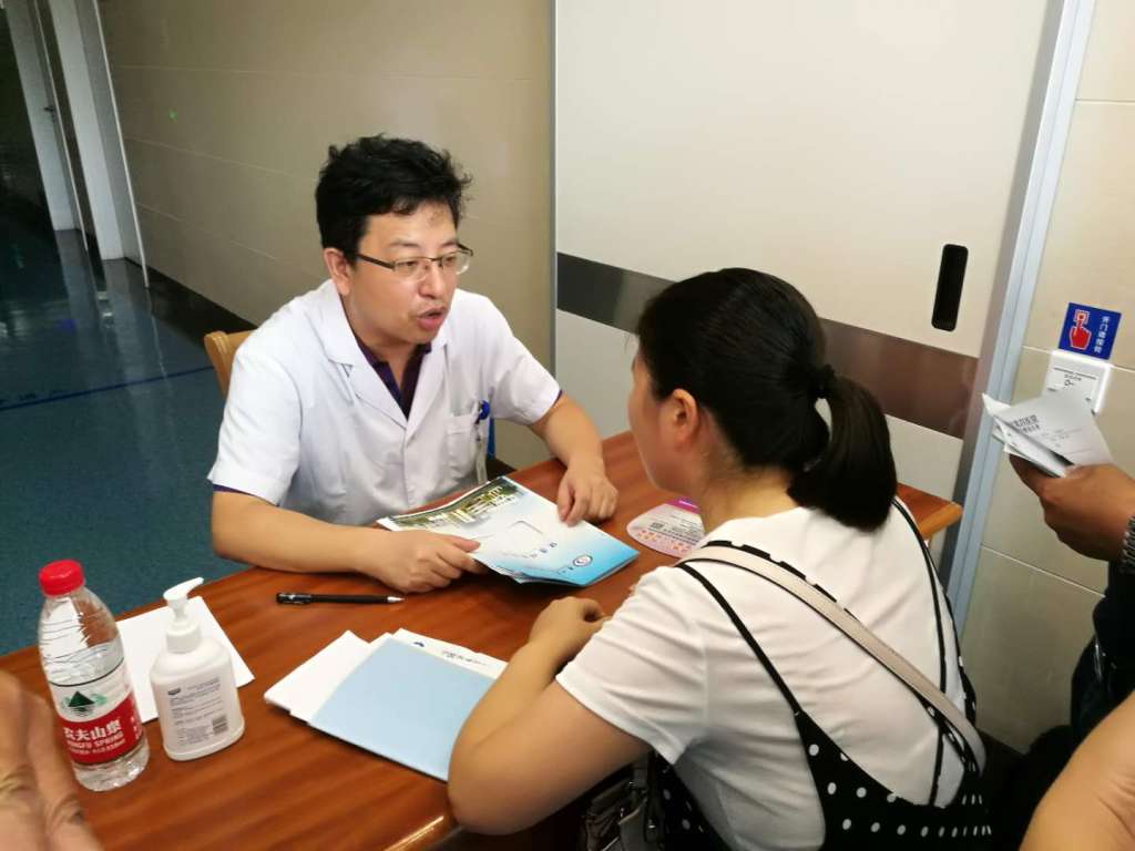 C:\DOCUME~1\ADMINI~1\LOCALS~1\Temp\WeChat Files\15969534791861802.jpg