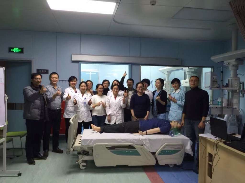 C:\DOCUME~1\ADMINI~1\LOCALS~1\Temp\WeChat Files\211067337413981704.jpg